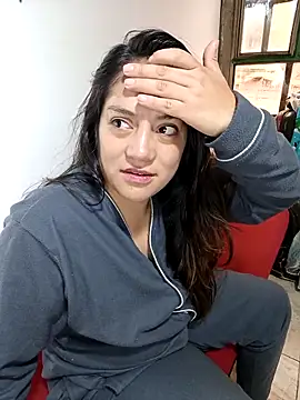 Snapshot of ZuriandAlex chatting on November 6, 2025, 12:17 pm ZuriandAlex online show from November 6, 2025, 12:17 pm