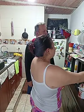 Snapshot of ZuriandAlex chatting on November 15, 2025, 1:25 am ZuriandAlex online show from November 15, 2025, 1:25 am