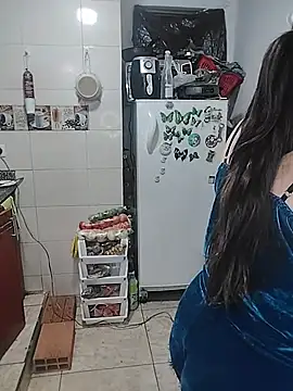 Snapshot of ZuriandAlex chatting on December 4, 2025, 12:42 am ZuriandAlex online show from December 4, 2025, 12:42 am