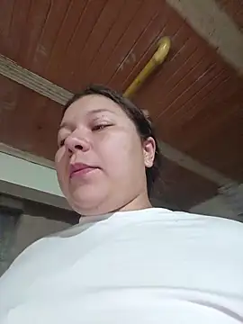 Snapshot of ZuriandAlex chatting on February 10, 2026, 11:03 am ZuriandAlex online show from February 10, 2026, 11:03 am