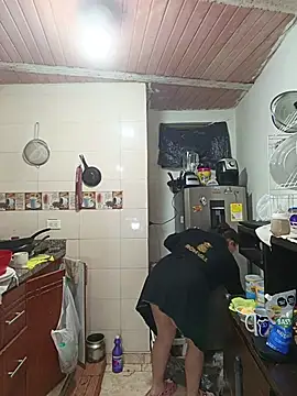 Snapshot of ZuriandAlex chatting on February 14, 2026, 1:57 am ZuriandAlex online show from February 14, 2026, 1:57 am