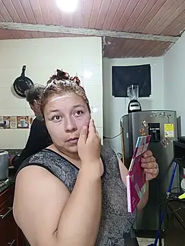 Snapshot of ZuriandAlex chatting on March 3, 2026, 3:23 am ZuriandAlex online show from March 3, 2026, 3:23 am