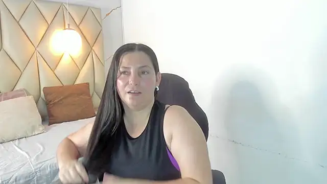 Snapshot of angelswets chatting on July 22, 2026, 1:58 pm angelswets online show from July 22, 2026, 1:58 pm
