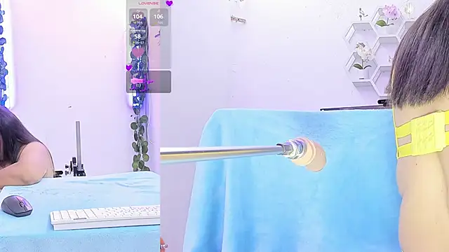 Snapshot of tatianasex_97 chatting on October 24, 2025, 7:54 pm tatianasex 97 online show from October 24, 2025, 7:54 pm