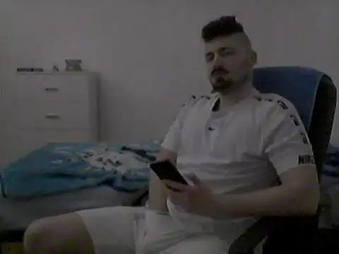 Hkl95555 online show from October 1, 2025, 11:00 pm