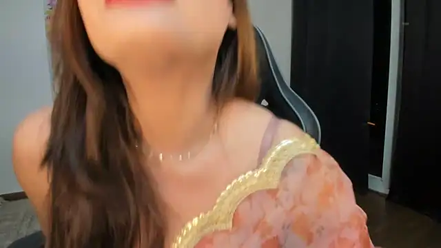 Snapshot of GoddessAnna chatting on December 15, 2024, 4:48 pm GoddessAnna online show from December 15, 2024, 4:48 pm