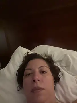 Snapshot of jessicag182 chatting on October 22, 2025, 8:25 am jessicag182 online show from October 22, 2025, 8:25 am