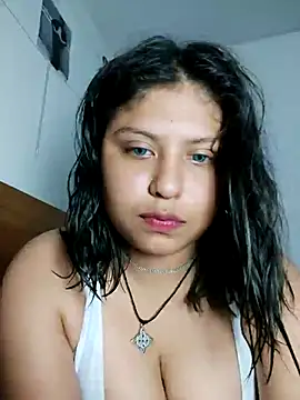 azulzulix online show from April 22, 2026, 1:19 am