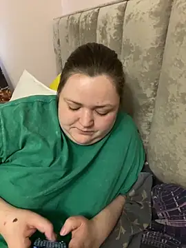 Snapshot of Alex_m chatting on October 28, 2025, 5:00 am Alex m online show from October 28, 2025, 5:00 am