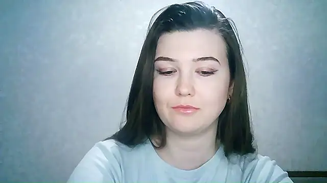 Snapshot of SeductiveTati chatting on December 8, 2024, 12:29 am SeductiveTati online show from December 8, 2024, 12:29 am