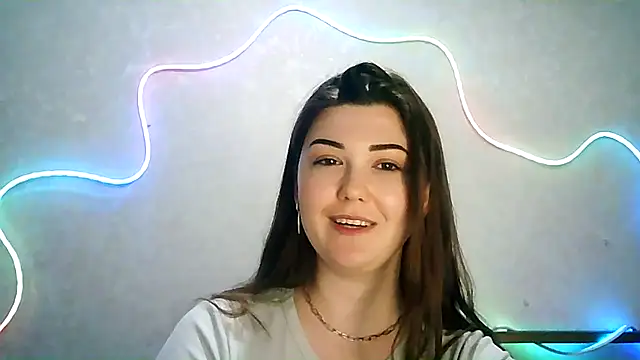 Snapshot of SeductiveTati chatting on September 9, 2025, 7:35 pm SeductiveTati online show from September 9, 2025, 7:35 pm