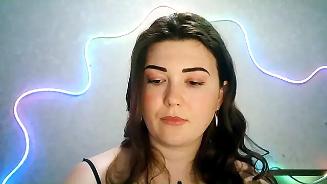 Snapshot of SeductiveTati chatting on September 11, 2025, 9:26 pm SeductiveTati online show from September 11, 2025, 9:26 pm