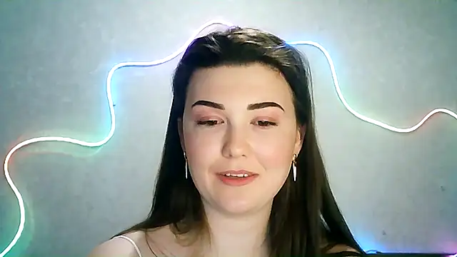 Snapshot of SeductiveTati chatting on September 13, 2025, 10:20 pm SeductiveTati online show from September 13, 2025, 10:20 pm