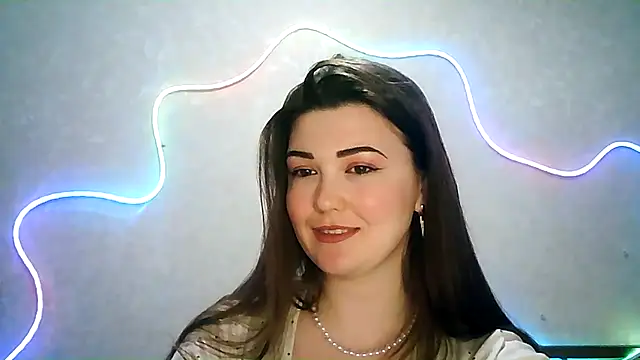 Snapshot of SeductiveTati chatting on September 15, 2025, 9:15 pm SeductiveTati online show from September 15, 2025, 9:15 pm