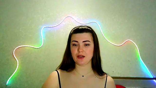 Snapshot of SeductiveTati chatting on November 2, 2025, 3:31 am SeductiveTati online show from November 2, 2025, 3:31 am