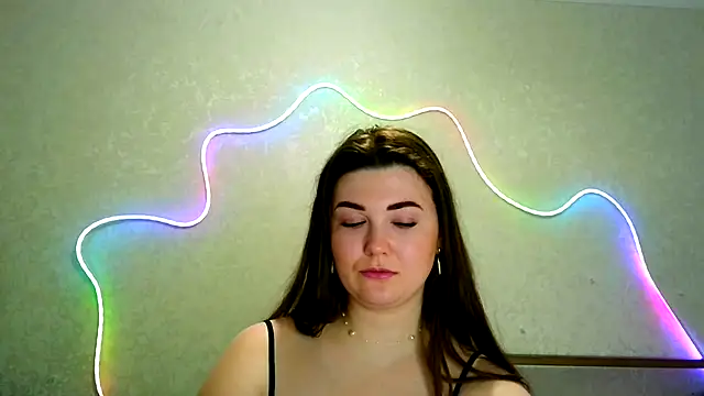 Snapshot of SeductiveTati chatting on November 17, 2025, 8:47 pm SeductiveTati online show from November 17, 2025, 8:47 pm