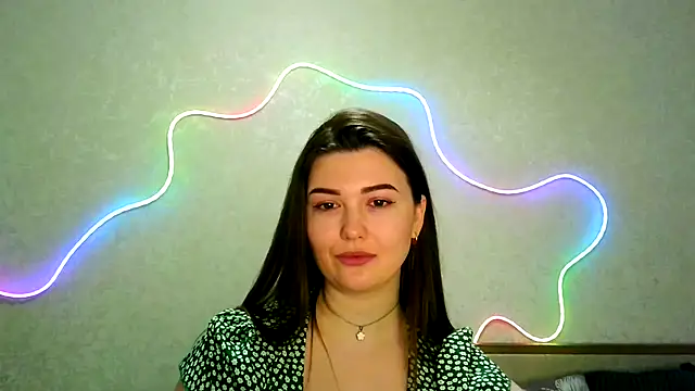 Snapshot of SeductiveTati chatting on March 6, 2026, 10:39 pm SeductiveTati online show from March 6, 2026, 10:39 pm