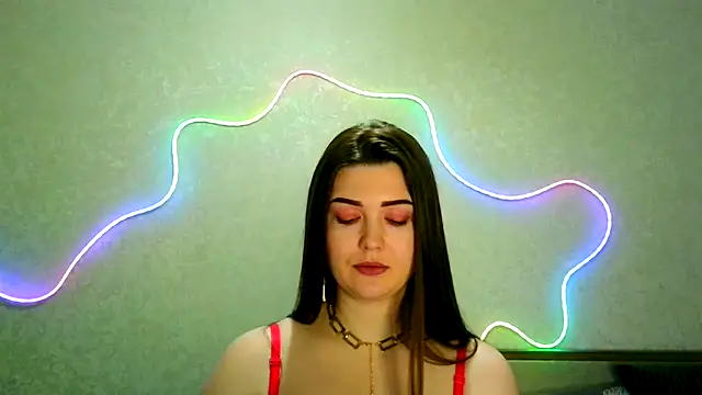 Snapshot of SeductiveTati chatting on March 7, 2026, 10:40 pm SeductiveTati online show from March 7, 2026, 10:40 pm