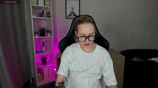 Snapshot of Carol__Cox chatting on January 30, 2025, 10:19 pm Carol Cox online show from January 30, 2025, 10:19 pm