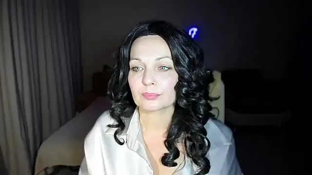 Snapshot of WitchBlueRose chatting on October 17, 2025, 2:30 pm WitchBlueRose online show from October 17, 2025, 2:30 pm