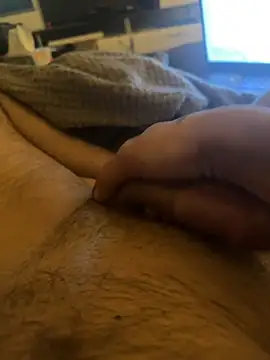 cankaraa96 online show from April 7, 2026, 11:59 pm