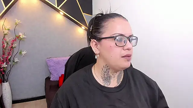brigittemiller online show from April 29, 2026, 2:04 am