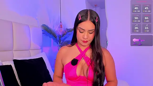 zoe rivers online show from June 23, 2026, 10:19 pm