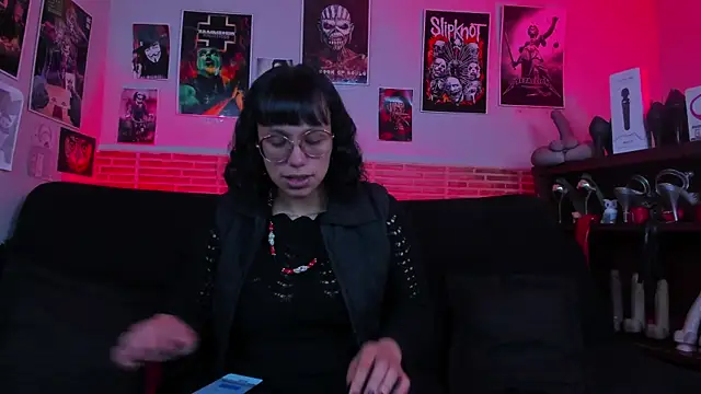 lilith-deveraux online show from October 1, 2025, 1:39 pm