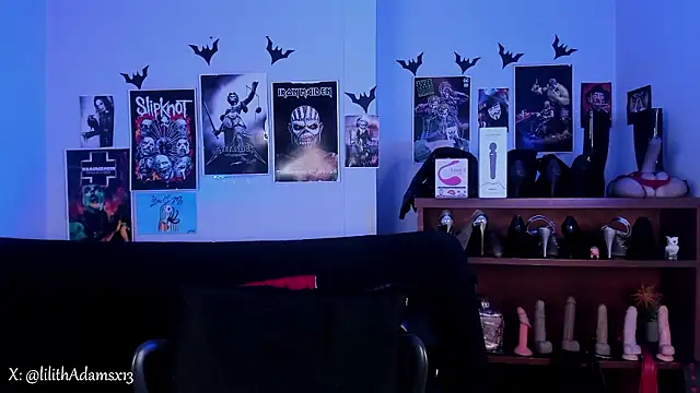 lilith-deveraux online show from March 6, 2026, 2:13 pm