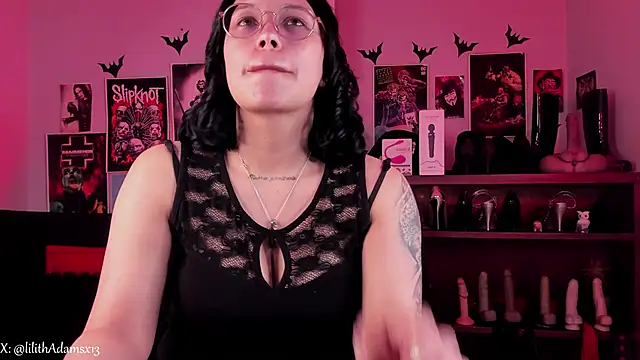 lilith-deveraux online show from March 10, 2026, 2:44 pm