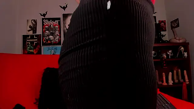 Snapshot of lilith-deveraux chatting on May 13, 2026, 2:36 pm lilith-deveraux online show from May 13, 2026, 2:36 pm