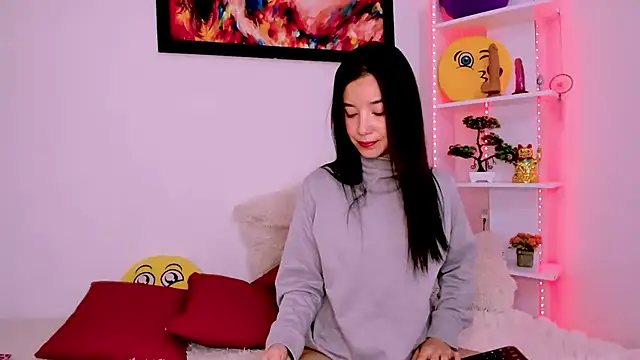 Manuelaa mejiia online show from March 9, 2025, 1:48 pm