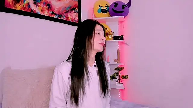 Manuelaa mejiia online show from September 26, 2025, 10:25 pm