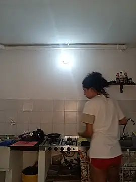 Snapshot of Karii-R chatting on July 24, 2026, 3:32 pm Karii-R online show from July 24, 2026, 3:32 pm