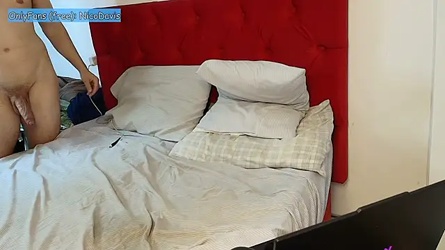 NicoDavisHere online show from July 2, 2026, 3:23 am