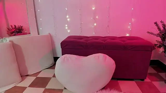  dahian14  online show from October 17, 2025, 5:10 am