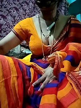 Snapshot of gunjan22 chatting on December 9, 2024, 9:28 am gunjan22 online show from December 9, 2024, 9:28 am