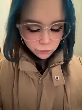 MaddisonHaas online show from February 3, 2025, 2:25 am