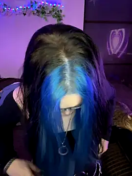 MaddisonHaas online show from October 22, 2025, 11:48 pm