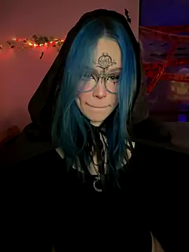 MaddisonHaas online show from November 2, 2025, 12:13 am