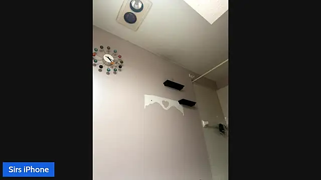 KySir1990 online show from October 4, 2025, 10:19 pm