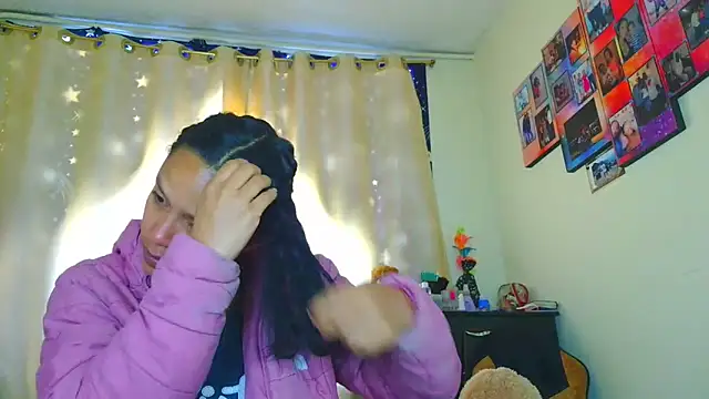 Snapshot of Samary_thomas chatting on May 6, 2026, 2:55 pm Samary thomas online show from May 6, 2026, 2:55 pm