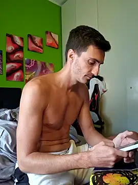 MASTERBULLY online show from September 10, 2025, 9:20 am