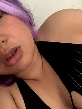 Snapshot of arielopal chatting on November 10, 2025, 4:33 am arielopal online show from November 10, 2025, 4:33 am