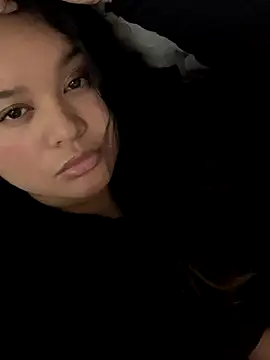 Snapshot of arielopal chatting on December 14, 2025, 6:41 am arielopal online show from December 14, 2025, 6:41 am