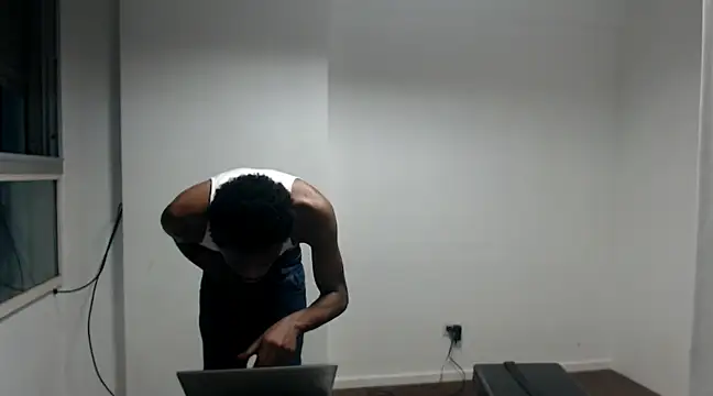 Snapshot of Mastertopdome chatting on March 19, 2025, 12:04 am Mastertopdome online show from March 19, 2025, 12:04 am