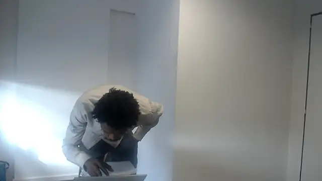 Snapshot of Mastertopdome chatting on September 24, 2025, 6:44 pm Mastertopdome online show from September 24, 2025, 6:44 pm