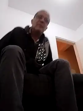 Snapshot of barboza991 chatting on May 28, 2026, 3:31 pm barboza991 online show from May 28, 2026, 3:31 pm