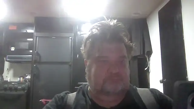 Snapshot of alienbunny chatting on May 10, 2026, 3:23 am alienbunny online show from May 10, 2026, 3:23 am