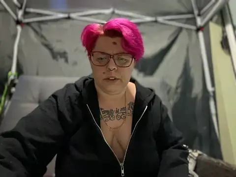 Snapshot of SunshineLexi chatting on March 13, 2025, 7:39 pm SunshineLexi online show from March 13, 2025, 7:39 pm